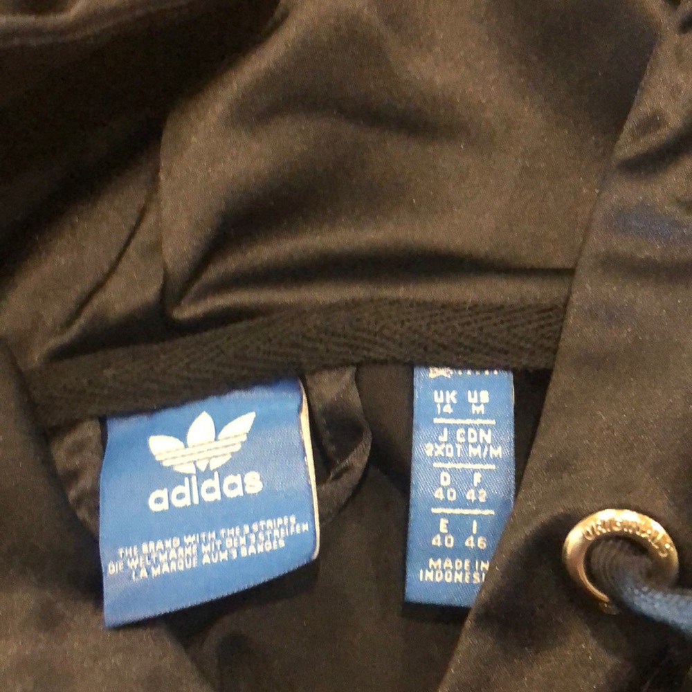 Classic Adidas Navy Shiny Hoodie with Front Pocket